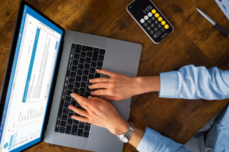 Beneficios para socios y socias en servicios de facturación electrónica