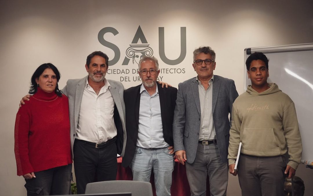 Encuentro de SAU con el candidato a la Intendencia de Montevideo Arq. Salvador Schelotto