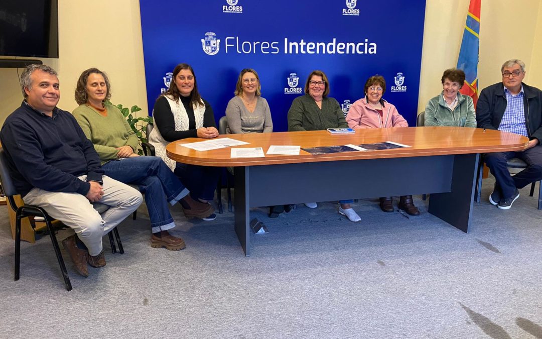 Concurso de fotografía de vitrales en Flores