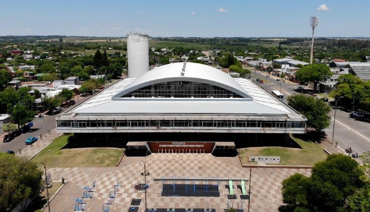 Prórroga estadio 8 de junio
