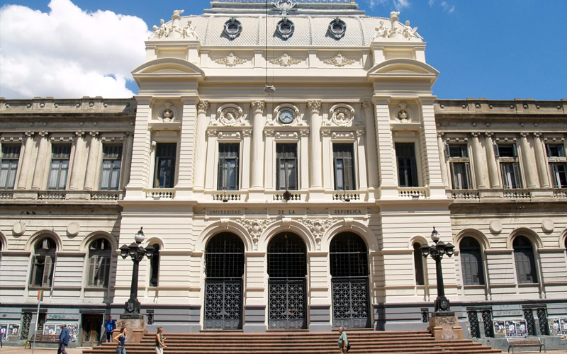 Comunicado Sala Egresados UdelaR